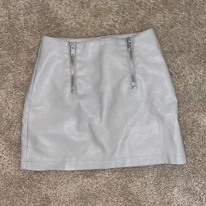 Faux leather skirt with zipper detailing